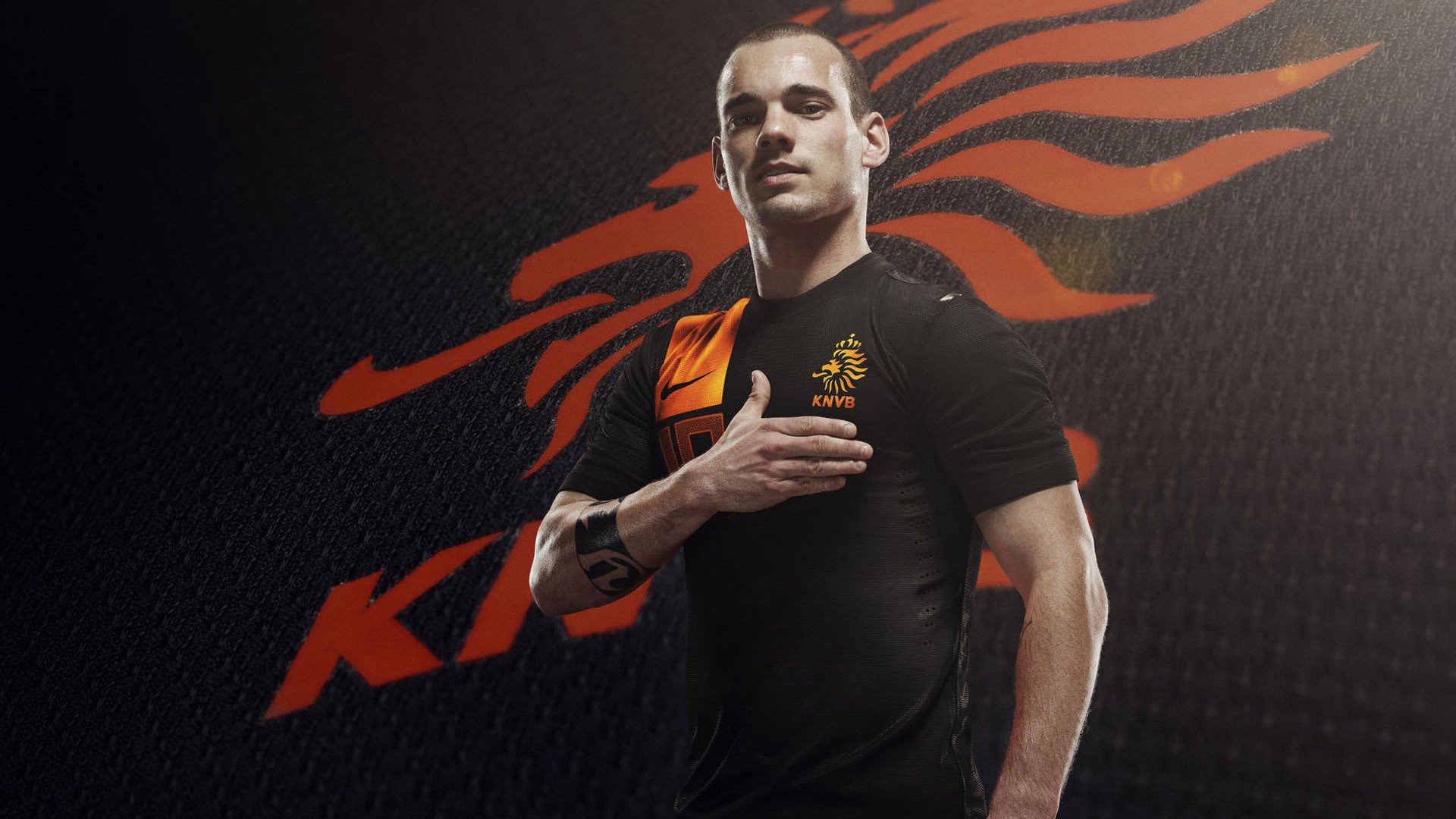 开云体育中国-英超争冠之夜,伊布连续得分拉开差距,传奇如何定义伟大